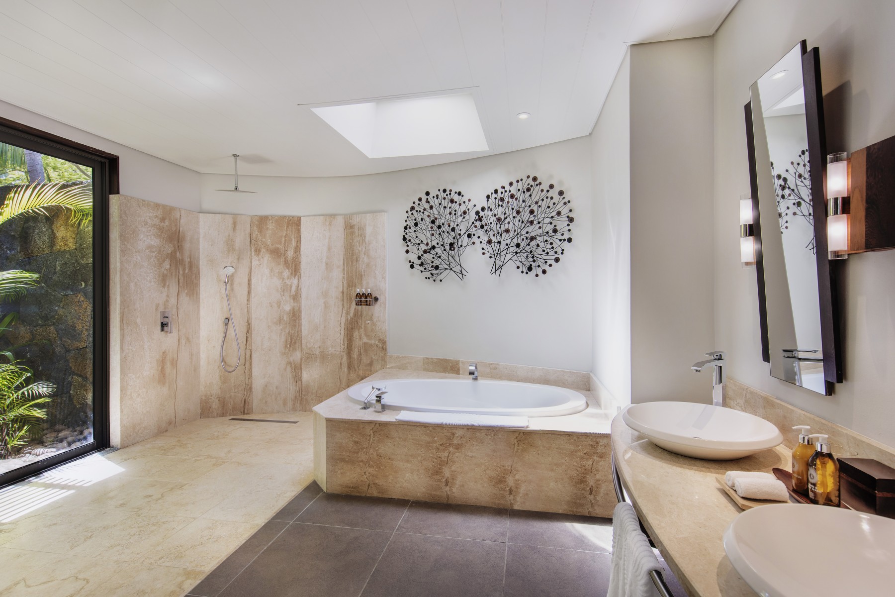 Beachfront Suite avec Piscine